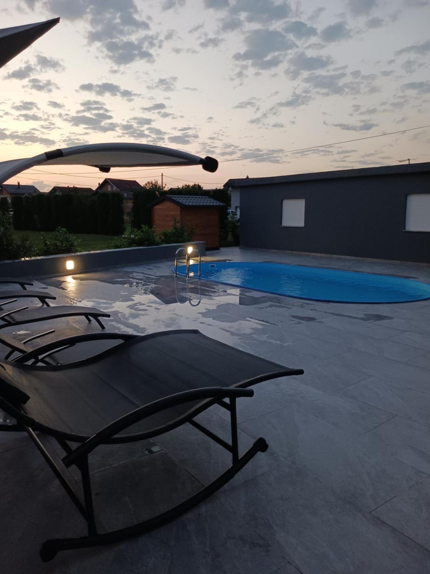 Maja Apartment Velika Gorica Bagian luar foto