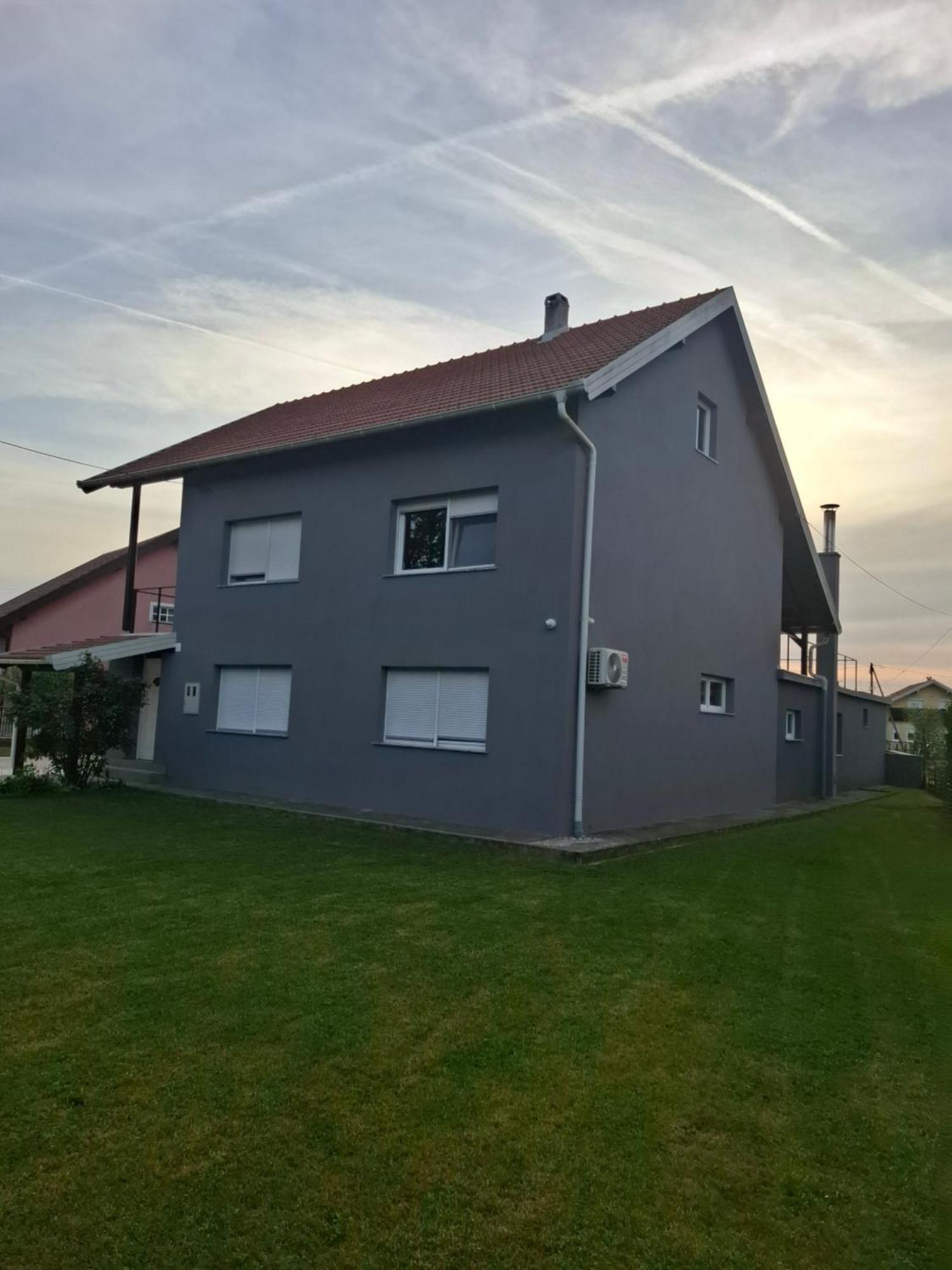 Maja Apartment Velika Gorica Bagian luar foto