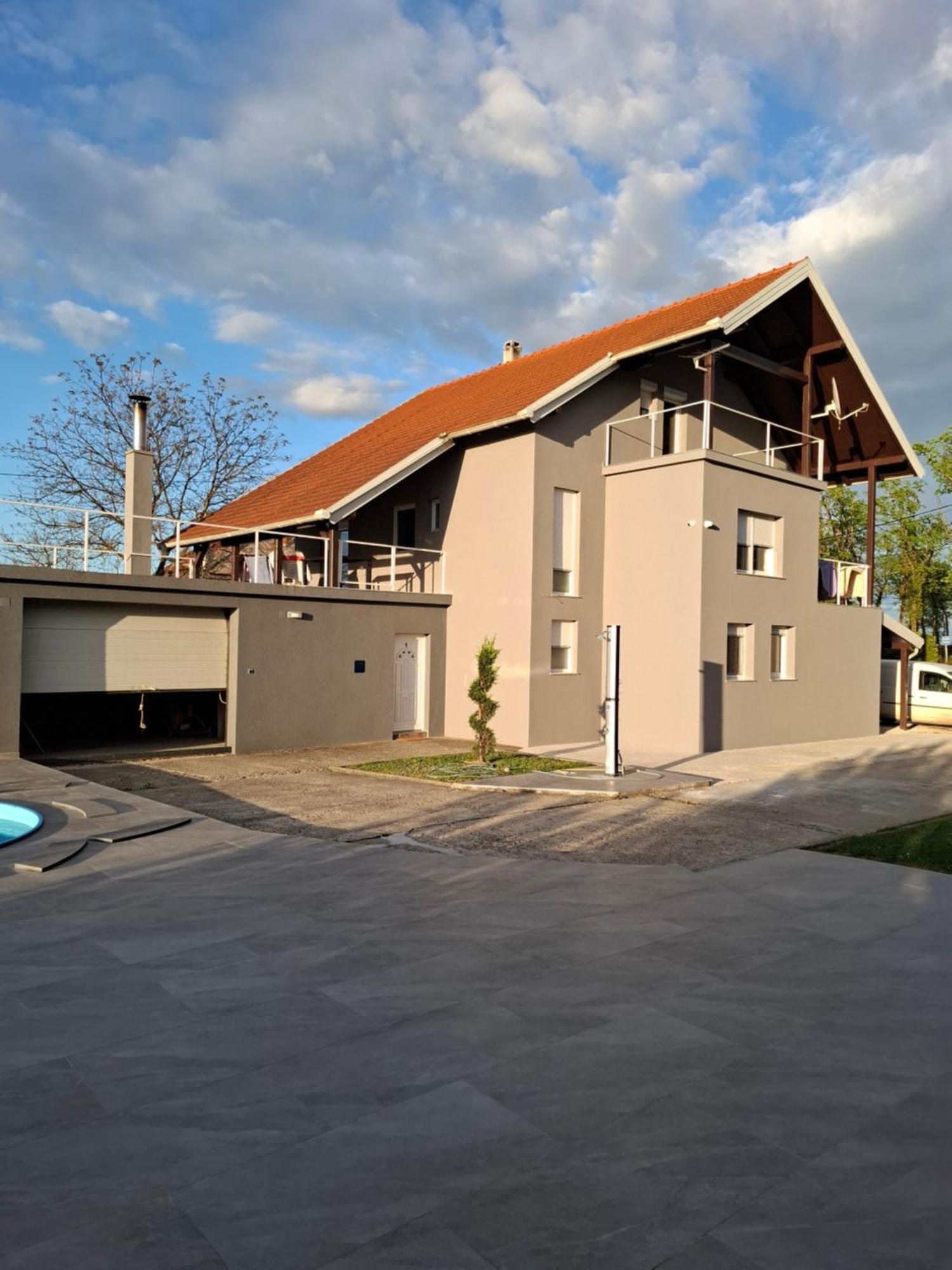 Maja Apartment Velika Gorica Bagian luar foto